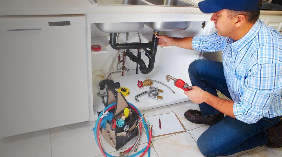 Local water heater installation in Higbee, MO